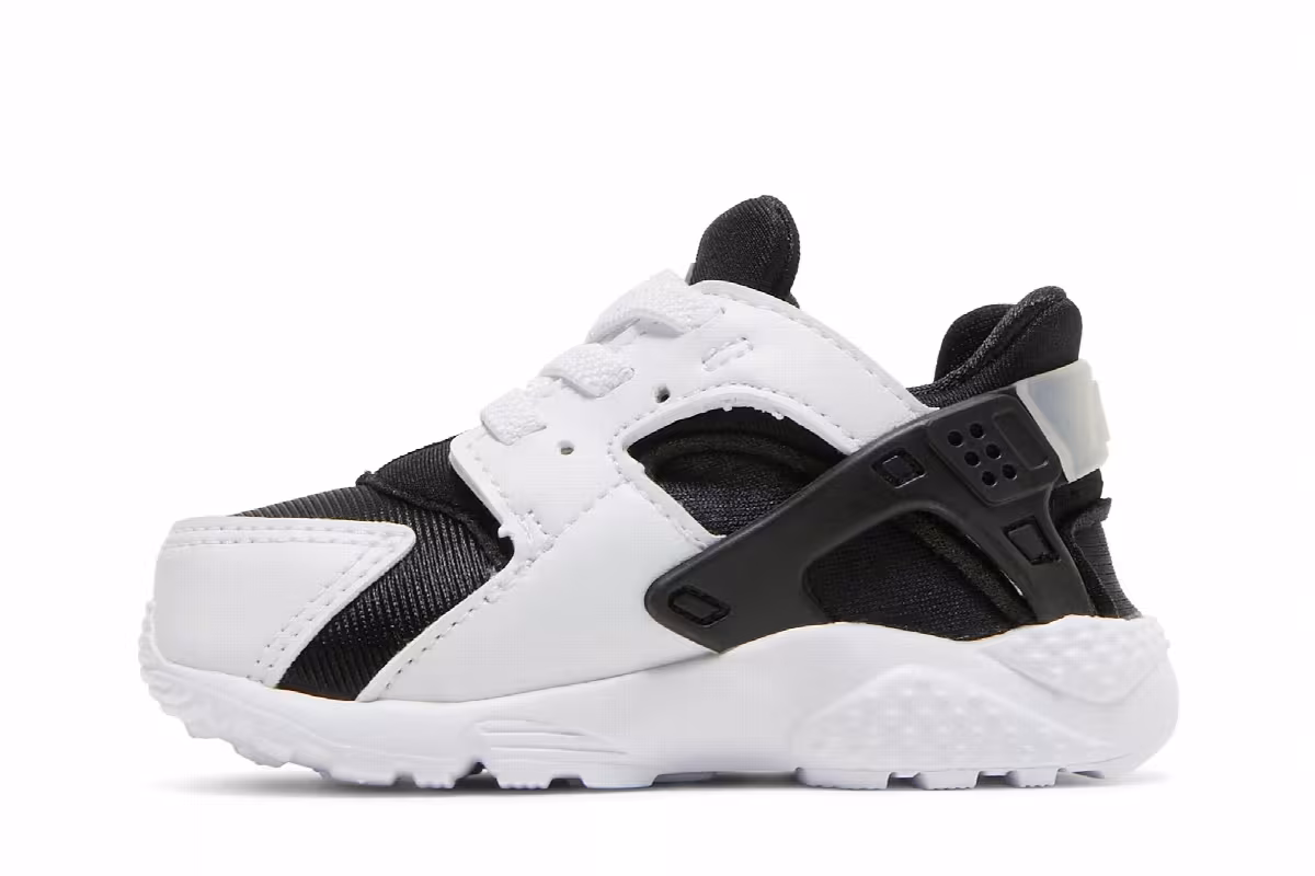 Nike Huarache Run TD Black White, view 4
