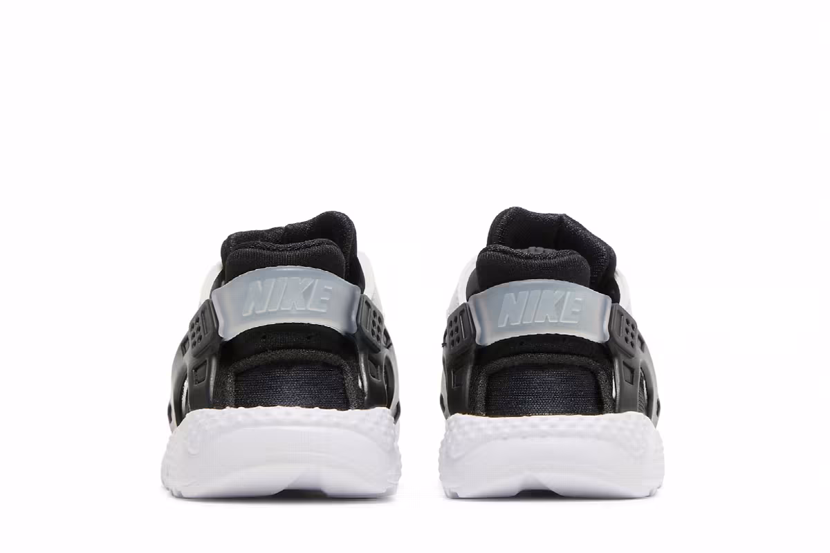Nike Huarache Run TD Black White, view 7