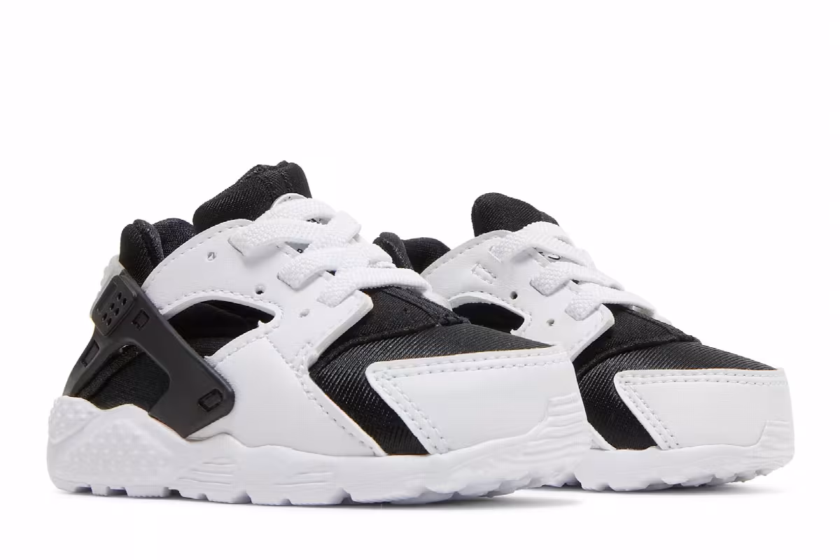 Nike Huarache Run TD Black White, view 9