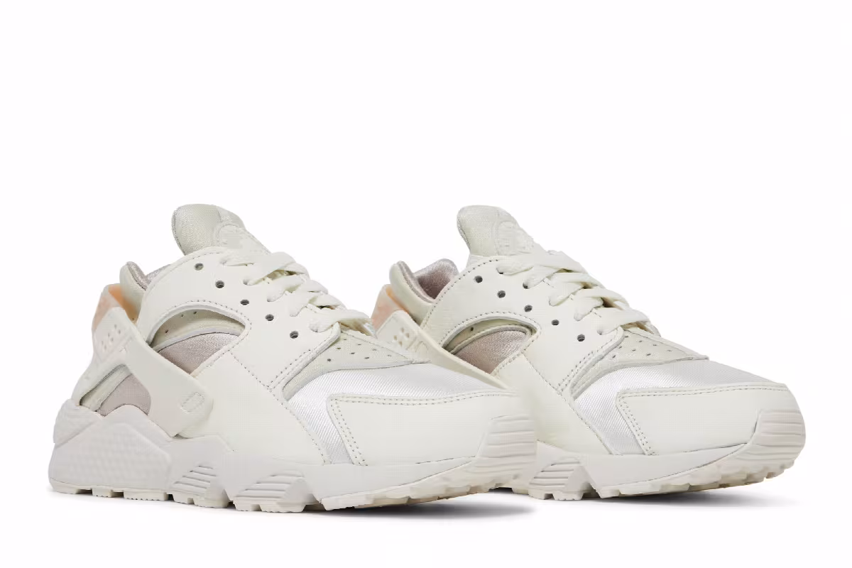 Nike Women's Air Huarache Sail Fossil Stone, view 9