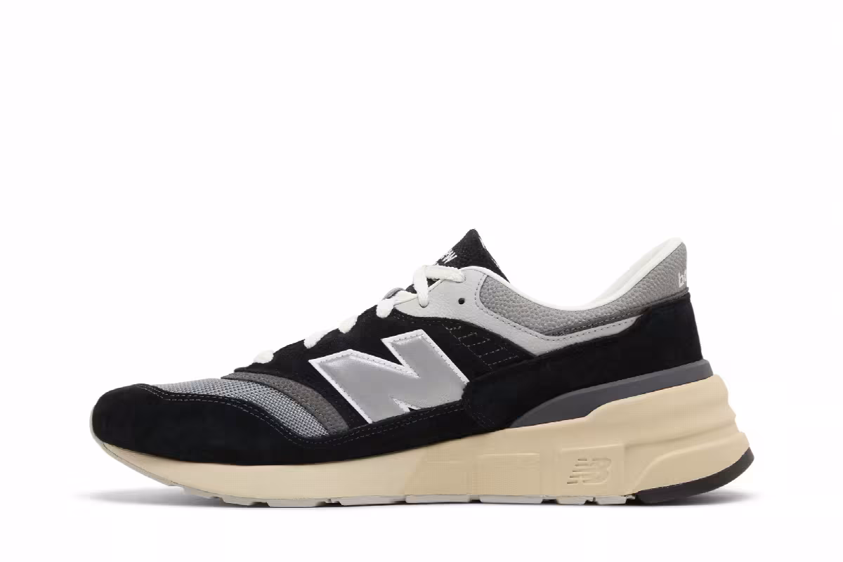 New Balance 997R Black Shadow Grey, view 4