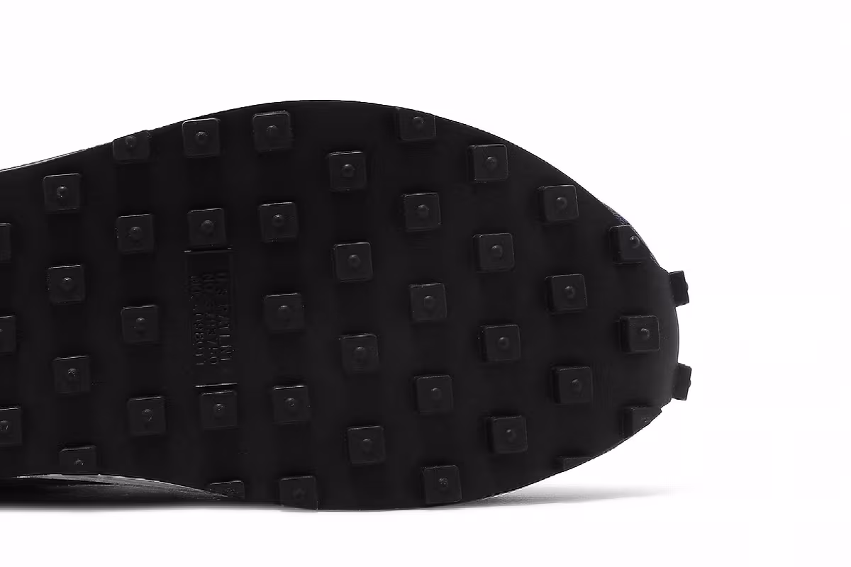 Fragment Design x sacai x Nike LDV Waffle Blackened Blue, view 6