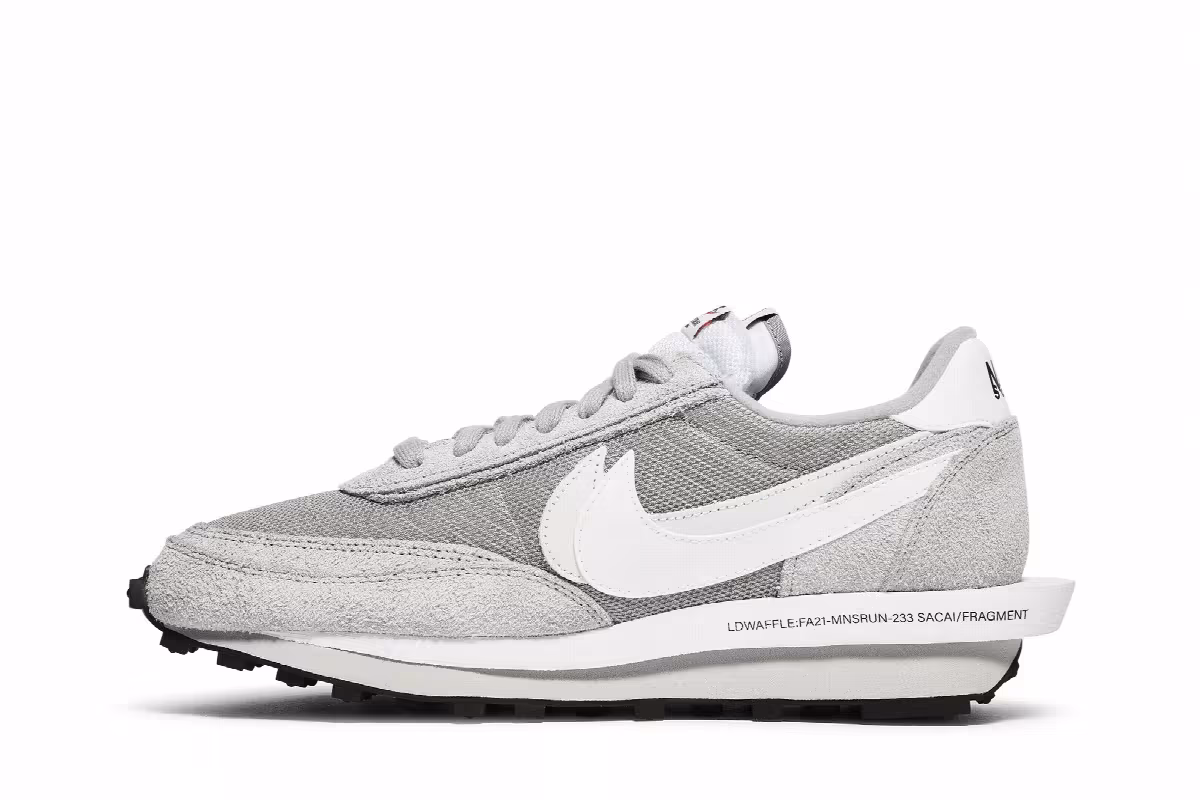 Fragment Design x sacai x Nike LDV Waffle Light Smoke Grey, view 4