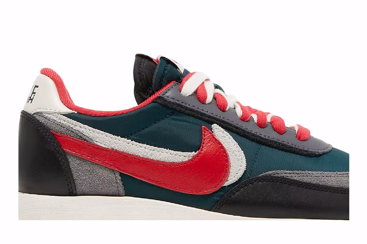 sacai x Undercover x Nike LDWaffle Midnight Spruce University Red, view 3