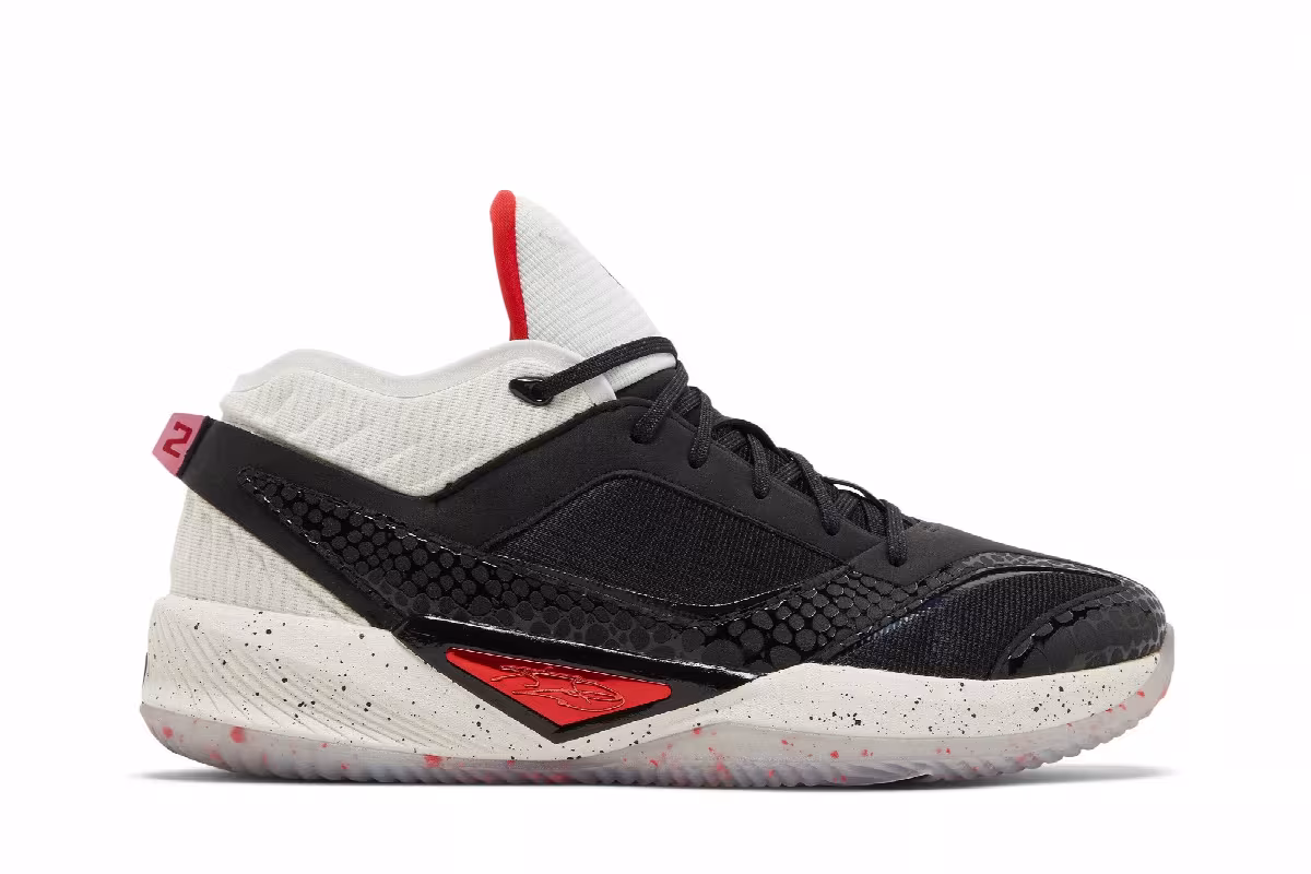 New Balance KAWHI 3 Alpha Predator, view 2