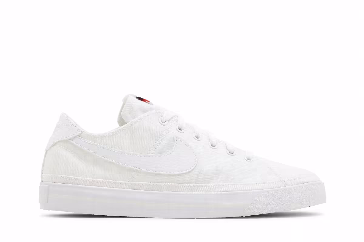 Nike Women's Court Legacy Canvas Triple White, view 2