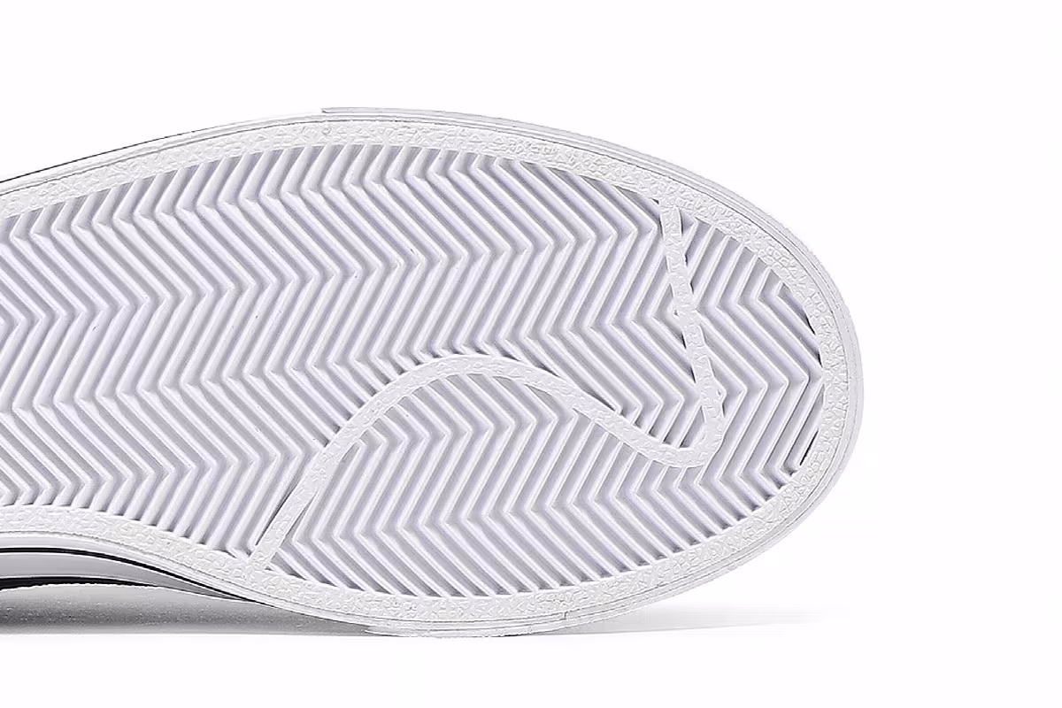 Nike Women's Court Legacy Mule Black, view 6
