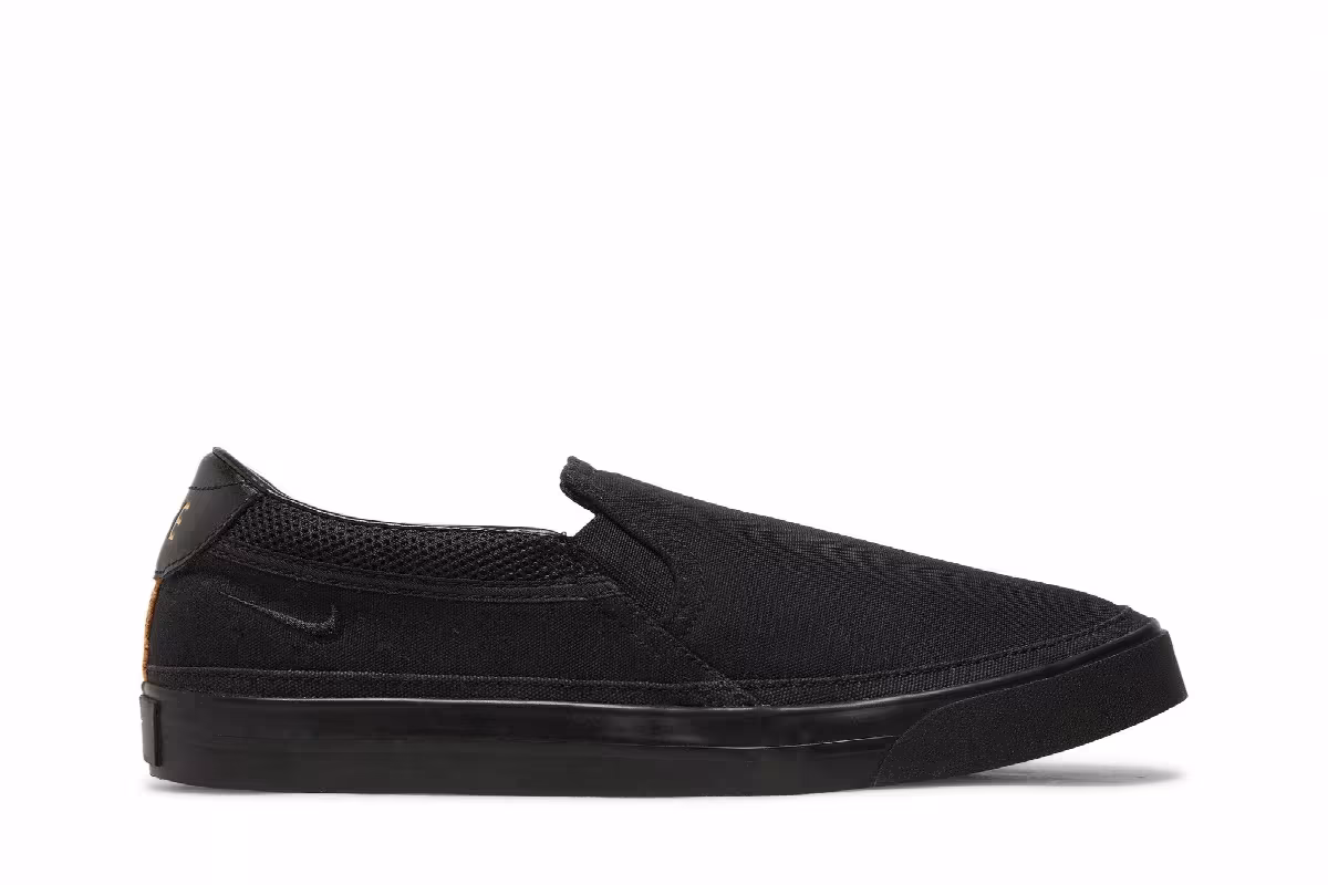 Nike Court Legacy Slip-On Triple Black, view 2