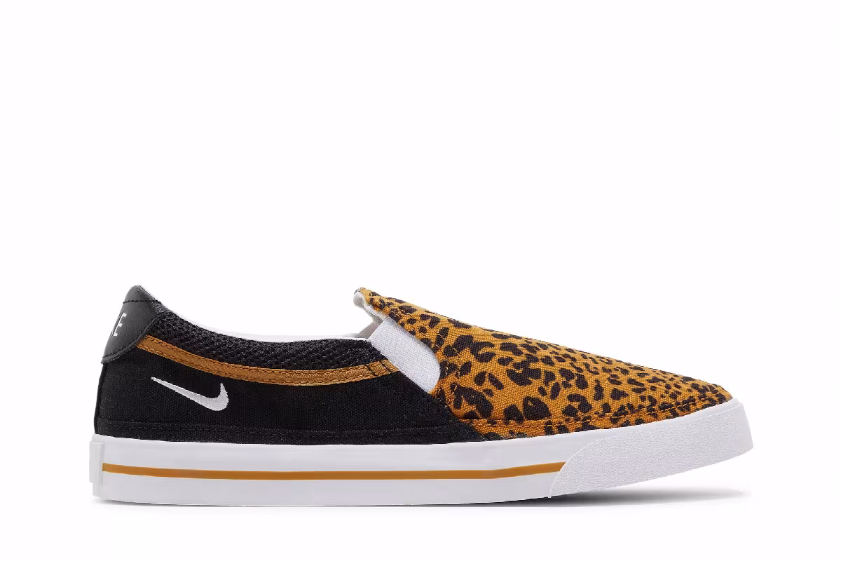 Nike Women's Court Legacy Slip Leopard, view 2