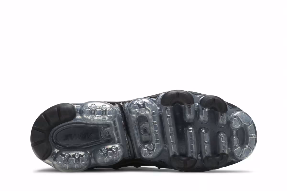 Nike Women's Air VaporMax Plus SE Black, view 5