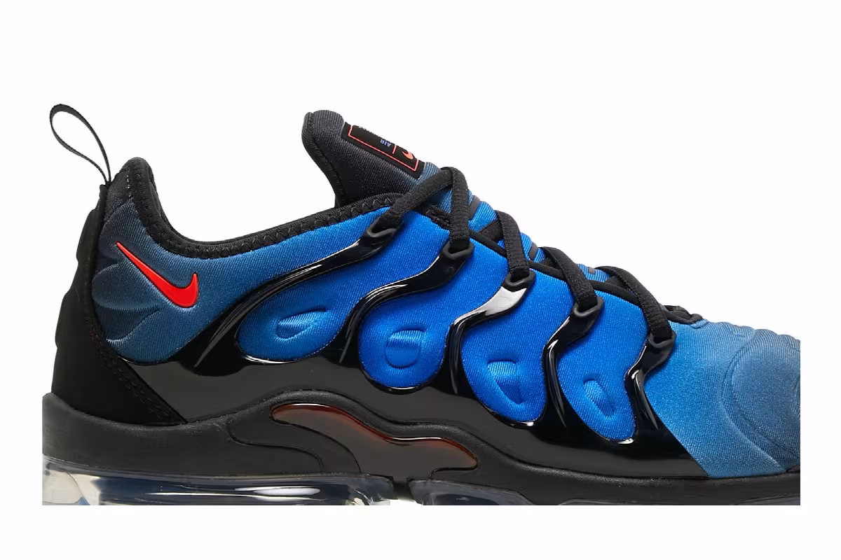 Nike Air VaporMax Plus Knicks, view 3