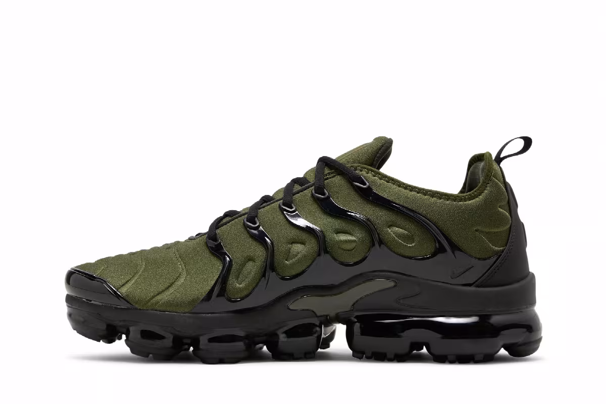 Nike Air VaporMax Plus Rough Green, view 4