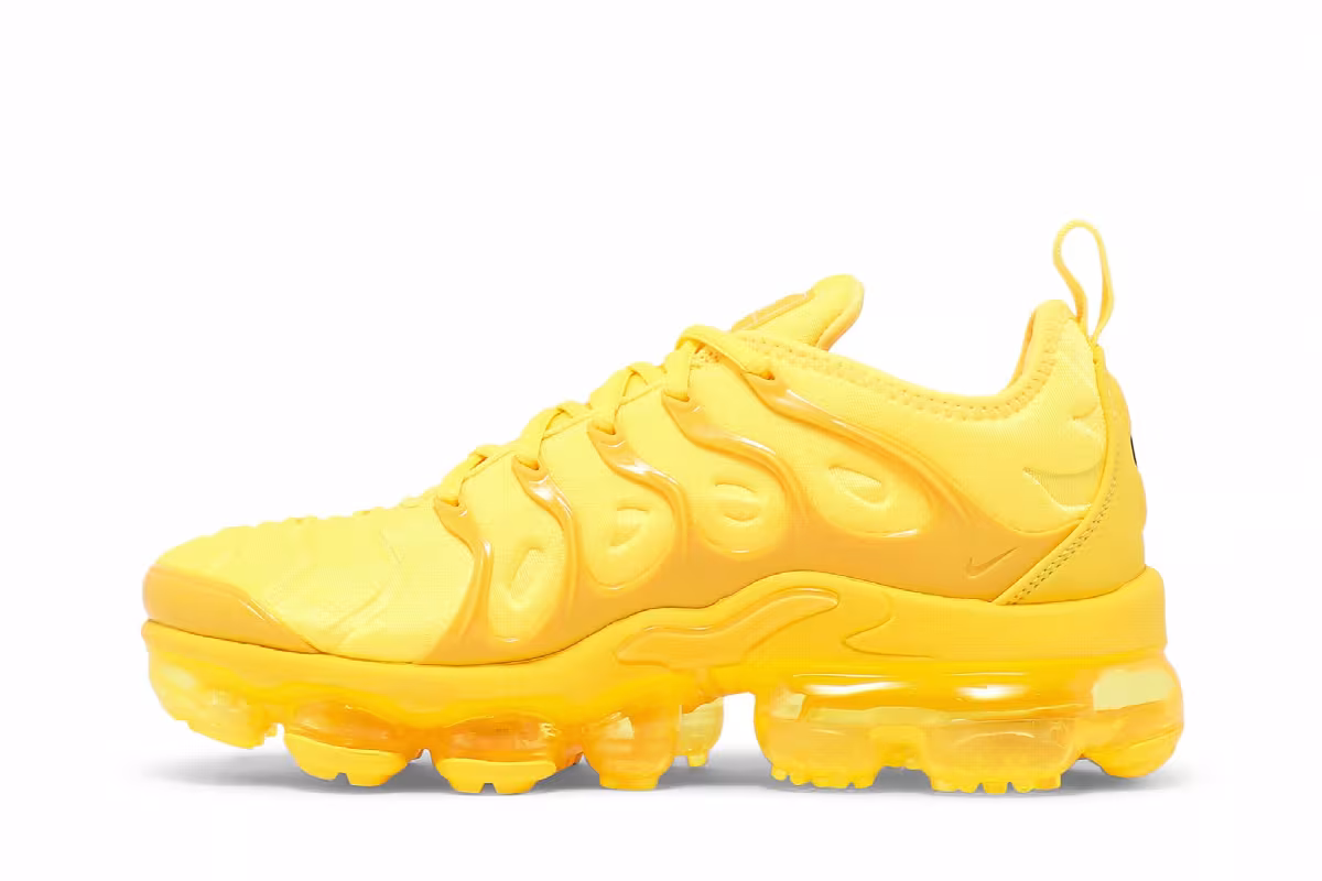 Nike Women's Air VaporMax Plus Yolk, view 4
