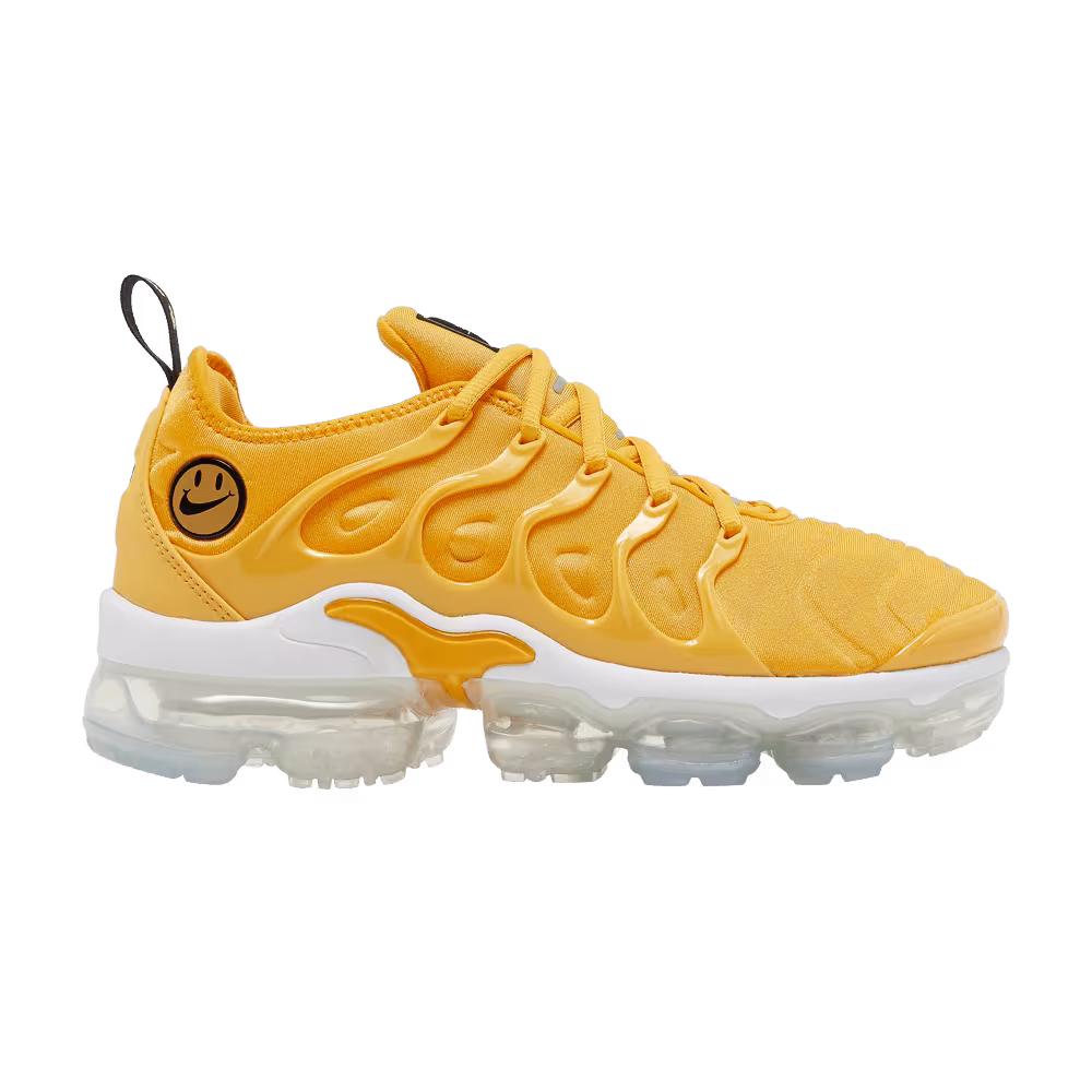 Nike Women's Air VaporMax Plus Go The Extra Smile