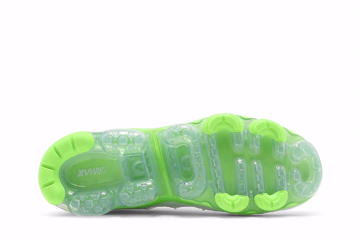 Nike Air VaporMax Plus Tennis Ball, view 5