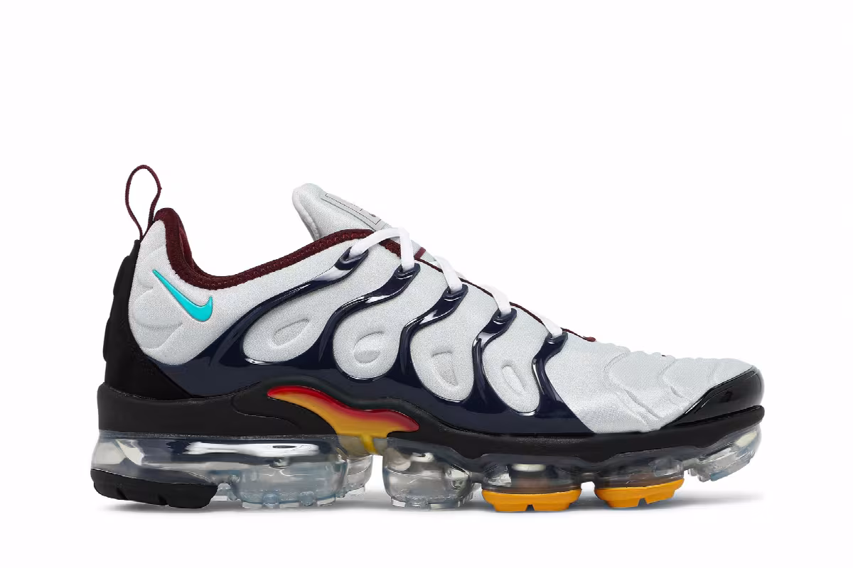 Nike Air VaporMax Plus Platinum Midnight Navy, view 2
