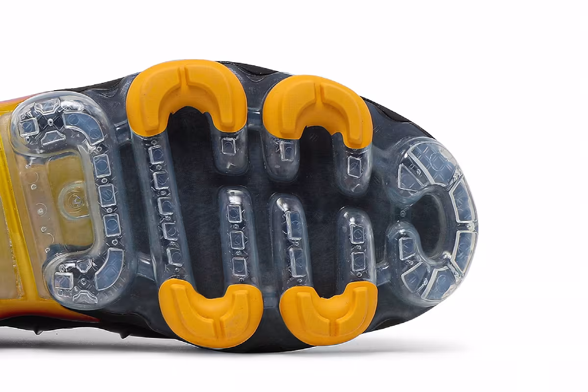 Nike Air VaporMax Plus Platinum Midnight Navy, view 6