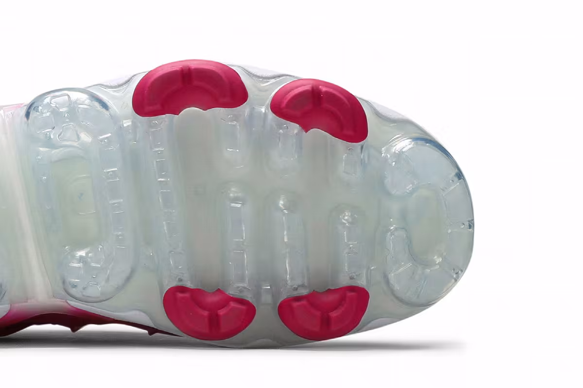 Nike Women's Air VaporMax Plus Fireberry, view 6
