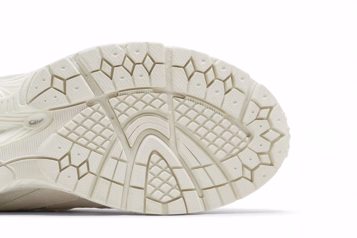 New Balance 2002R Mule Sea Salt, view 6