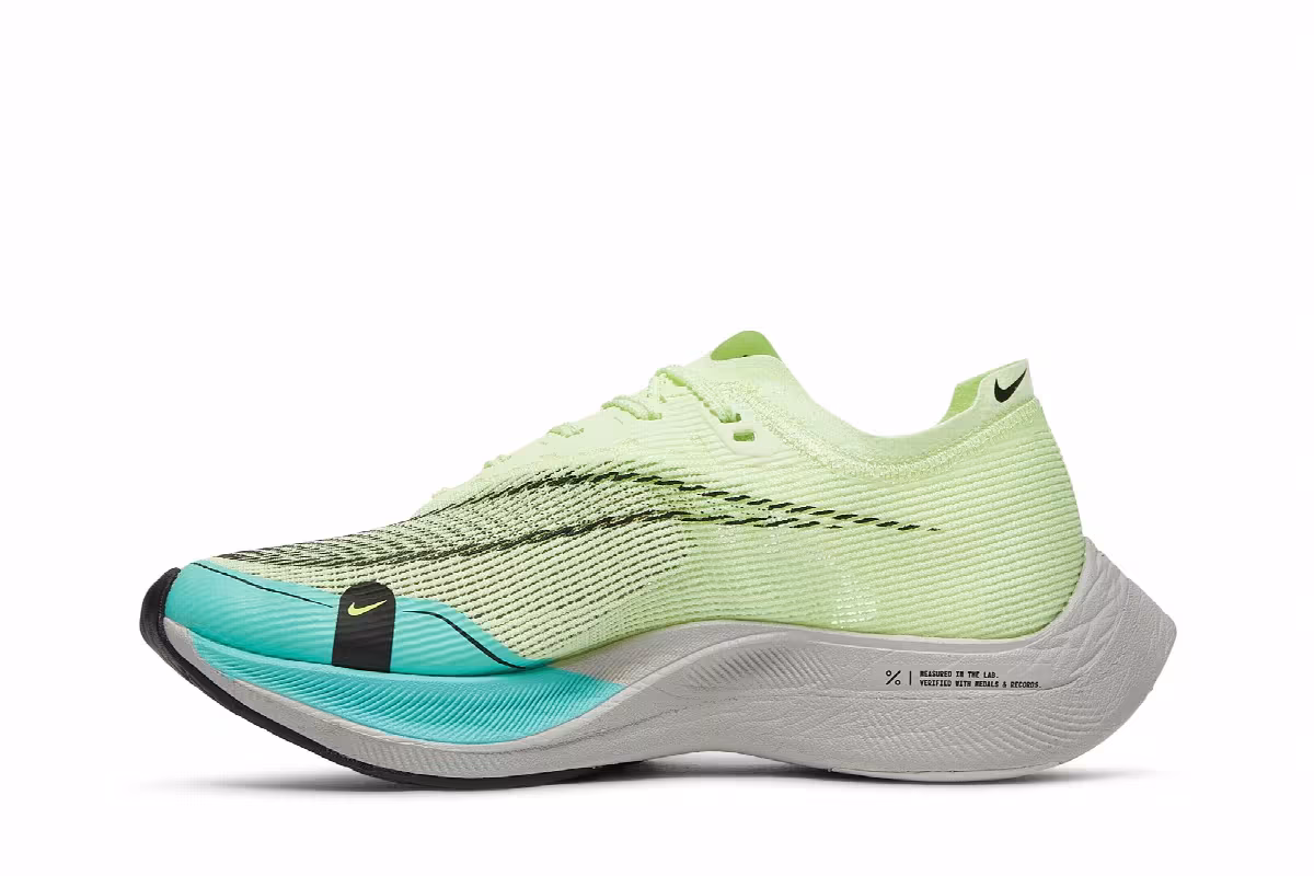 Nike Women's ZoomX Vaporfly NEXT% 2 Fast Pack, view 4