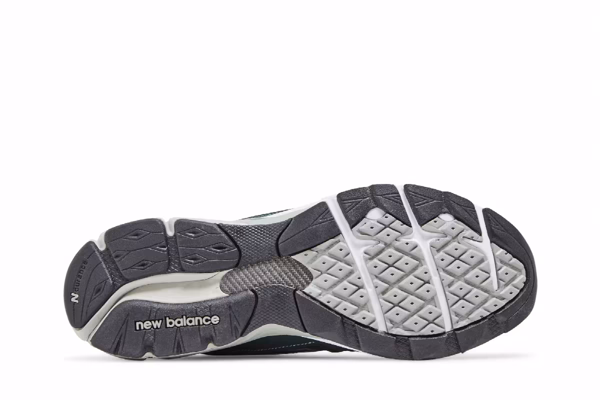 New Balance Men's 920 Made in England Green Grey, view 5