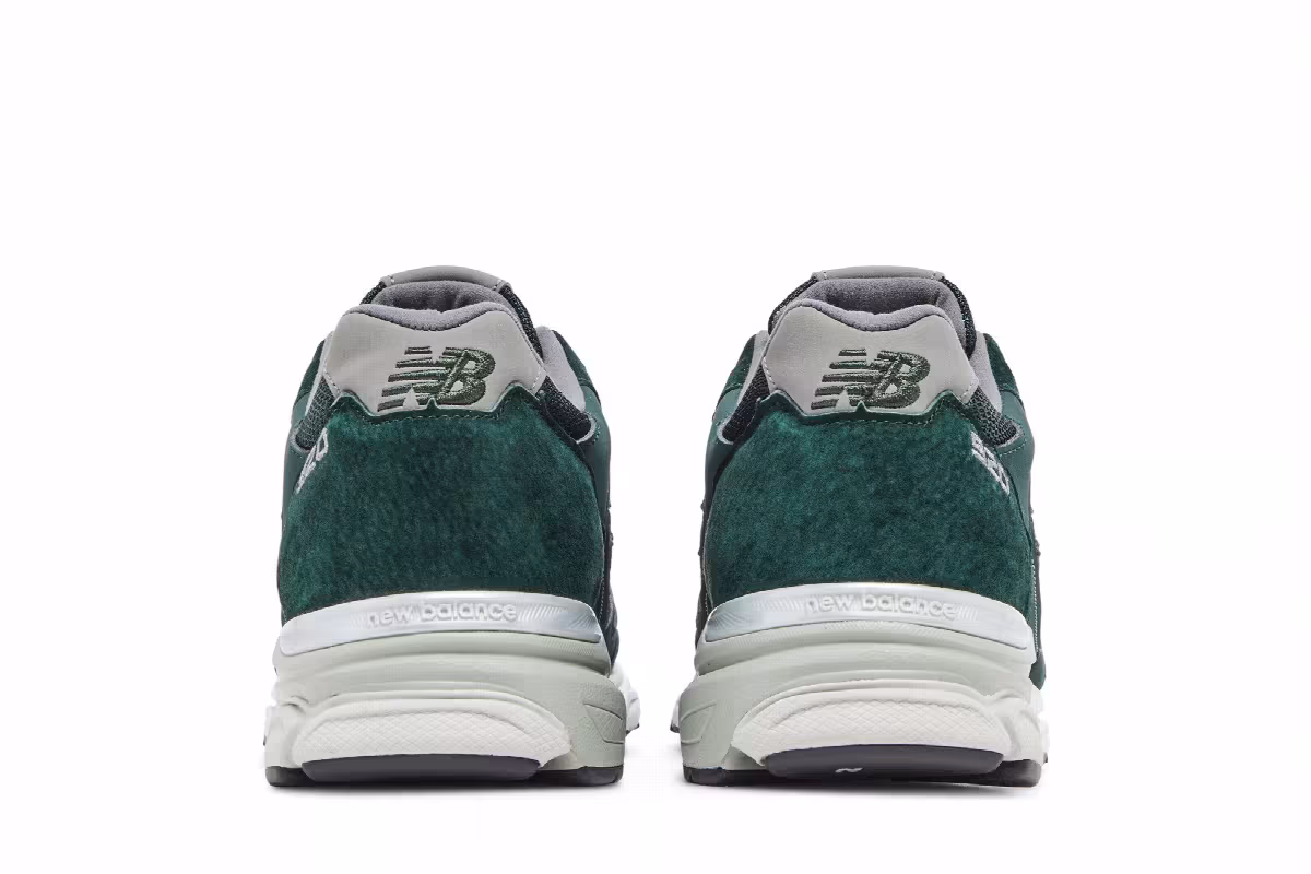 New Balance Men's 920 Made in England Green Grey, view 7