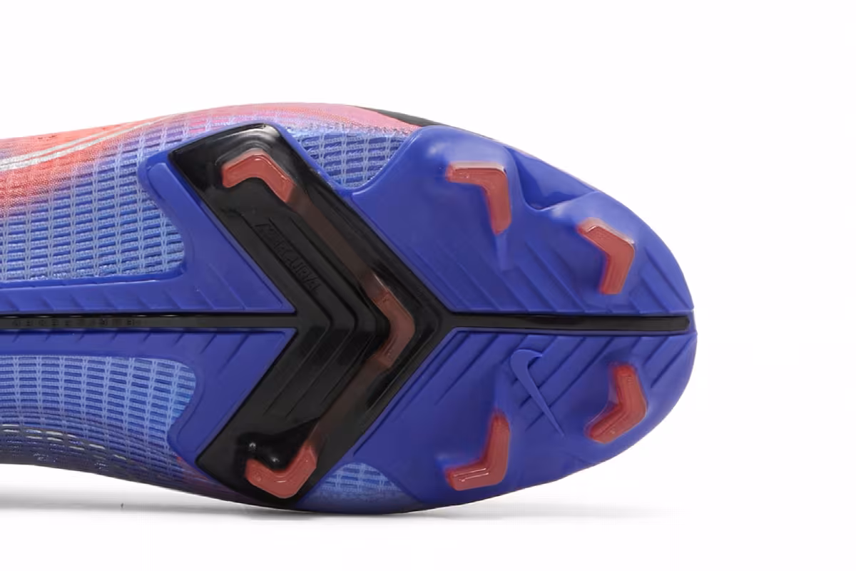 Kylian Mbappé x Nike Mercurial Superfly 8 Pro FG Flames, view 6