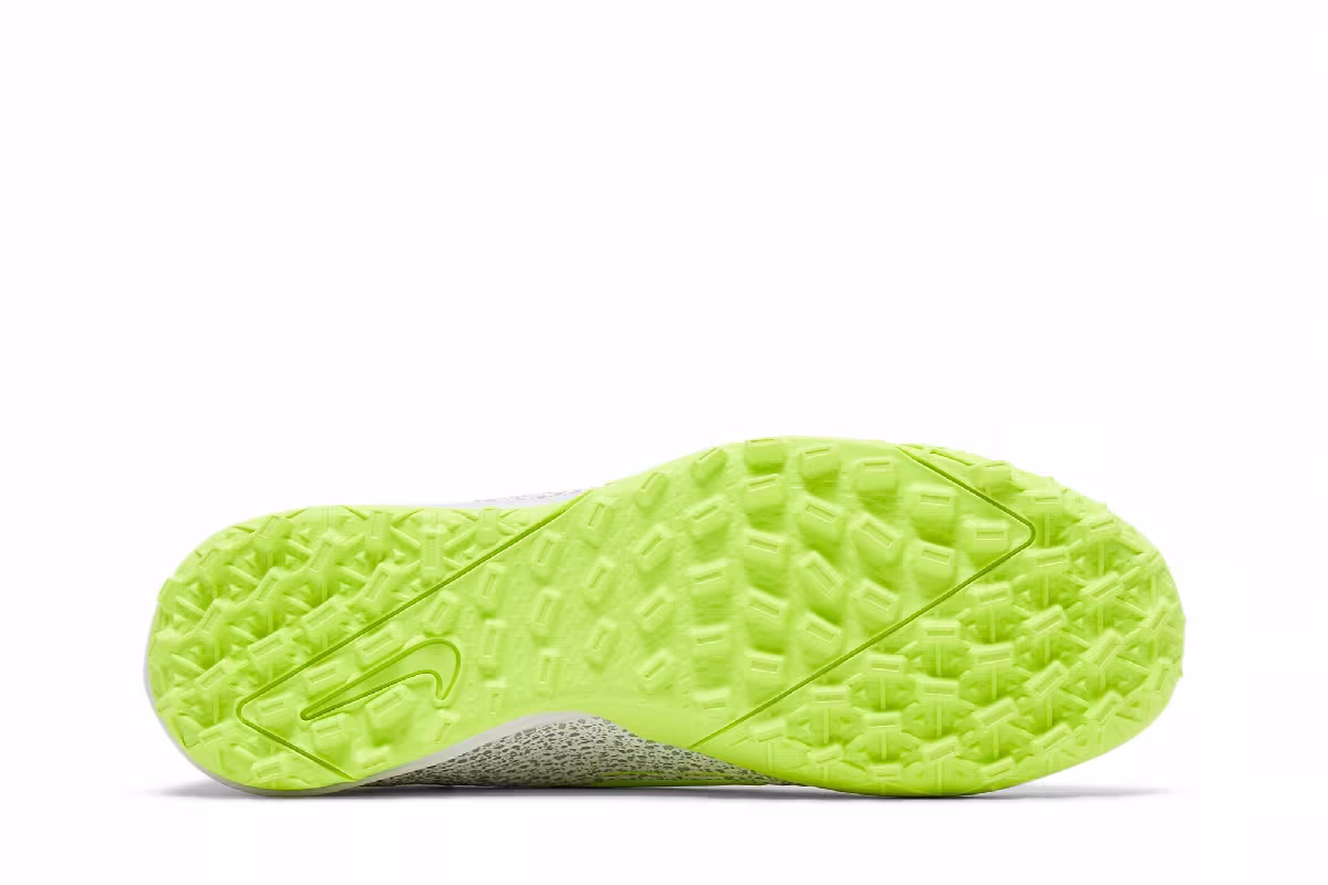 Nike Mercurial Superfly 8 Academy TF Metallic Silver Volt, view 5