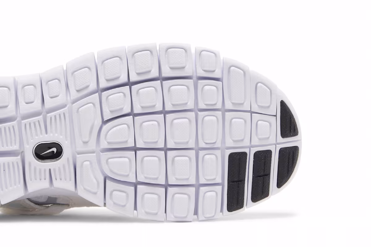 Nike Free Run 2 GS White Black, view 6