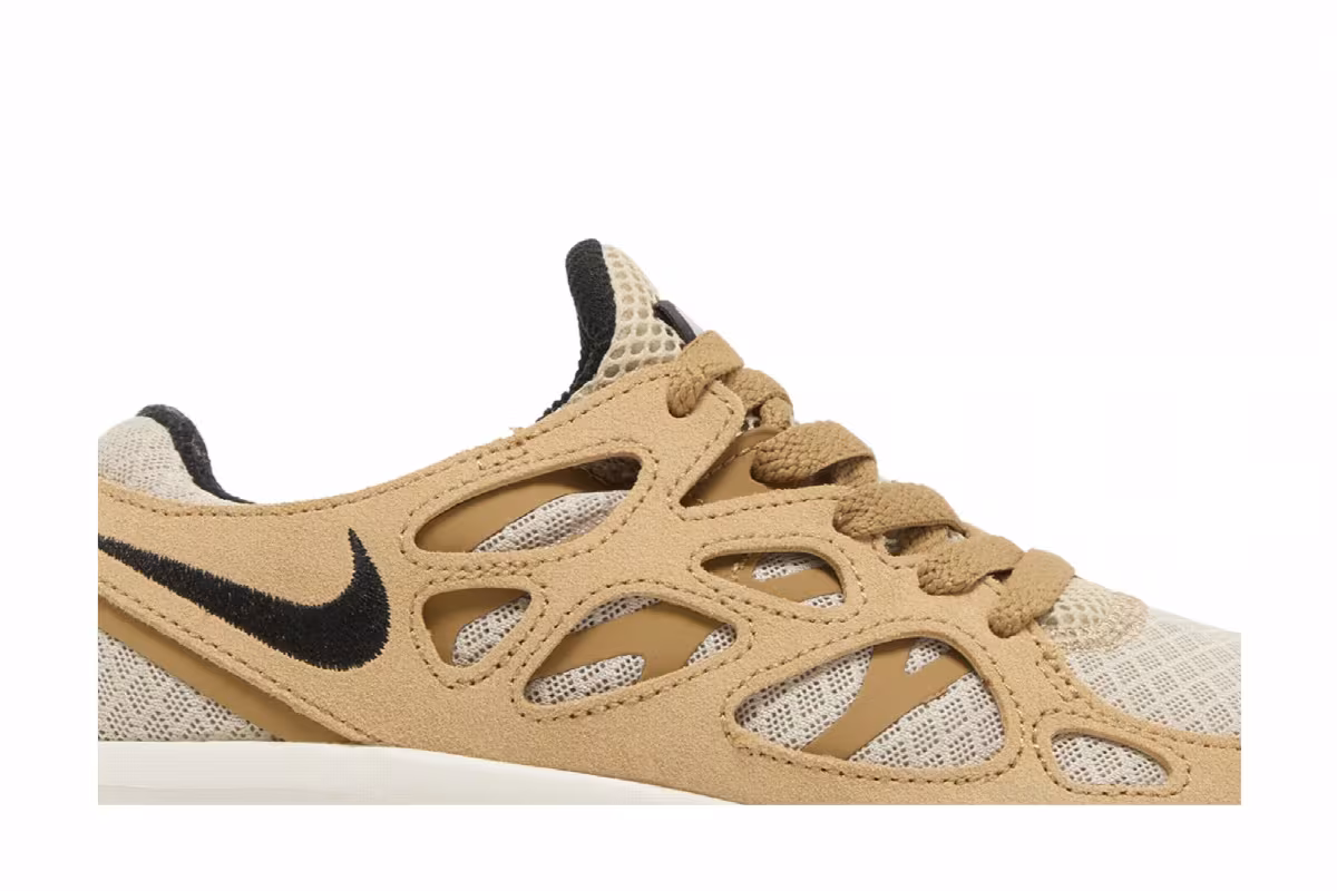 Nike Women's Free Run 2 Rattan, view 3