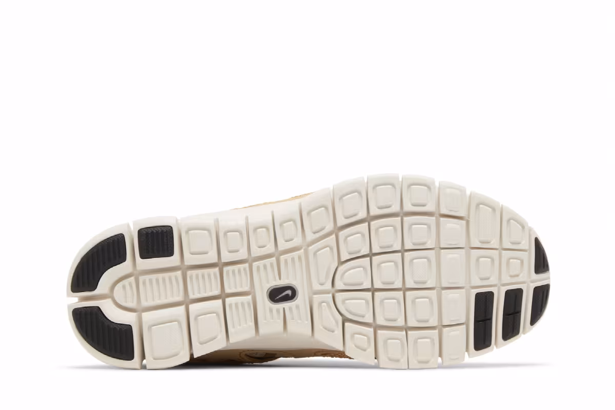 Nike Women's Free Run 2 Rattan, view 5