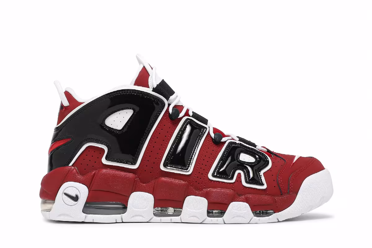 Nike Air More Uptempo Bulls 2021, view 2