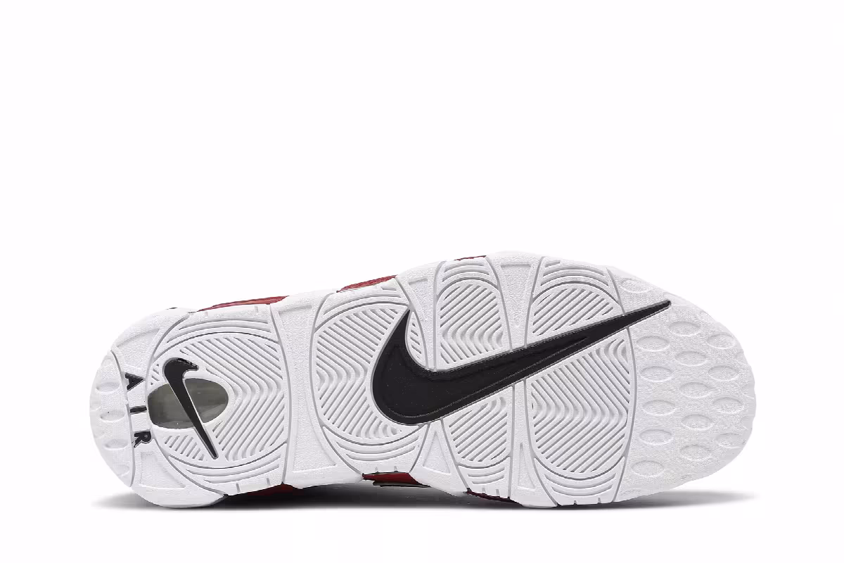 Nike Air More Uptempo Bulls 2021, view 5