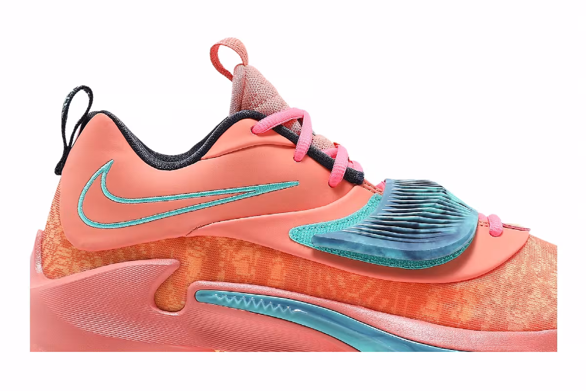 Nike Zoom Freak 3 Stay Freaky, view 3