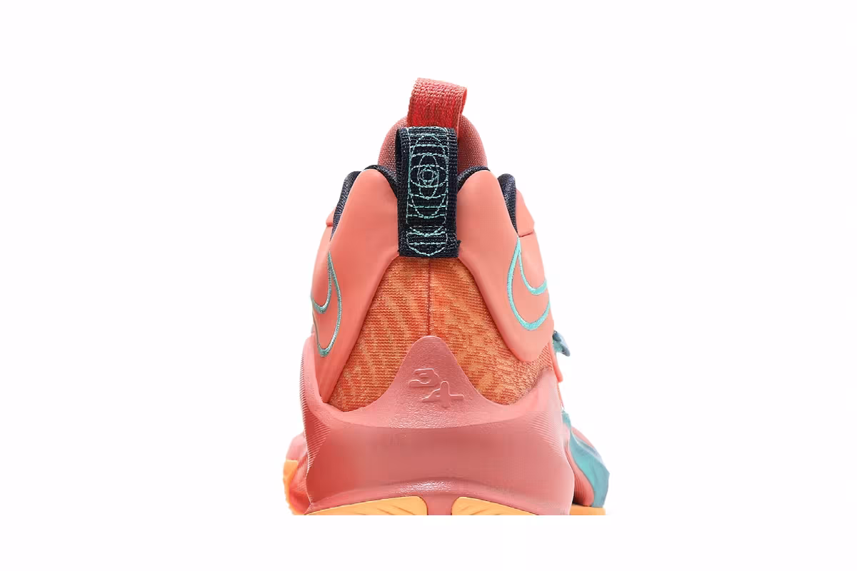 Nike Zoom Freak 3 Stay Freaky, view 8