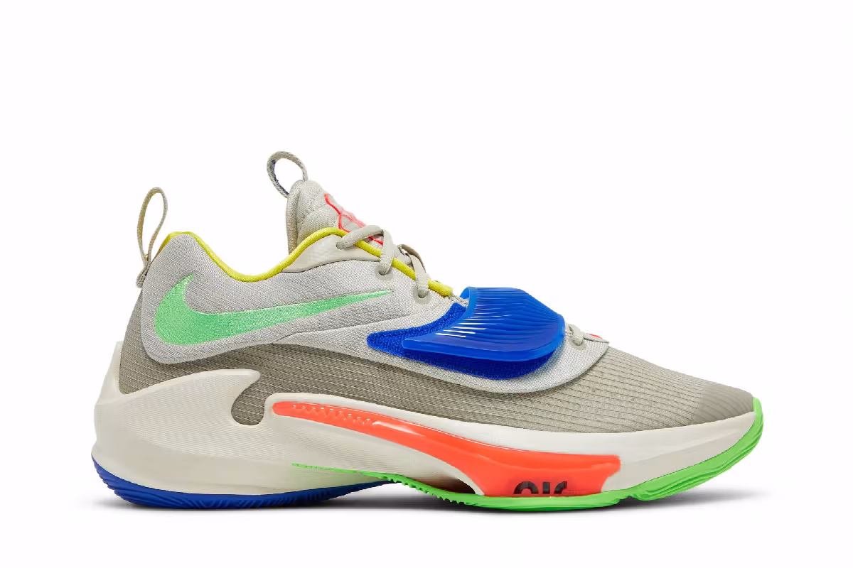 Nike Zoom Freak 3 Primary Colors, view 2