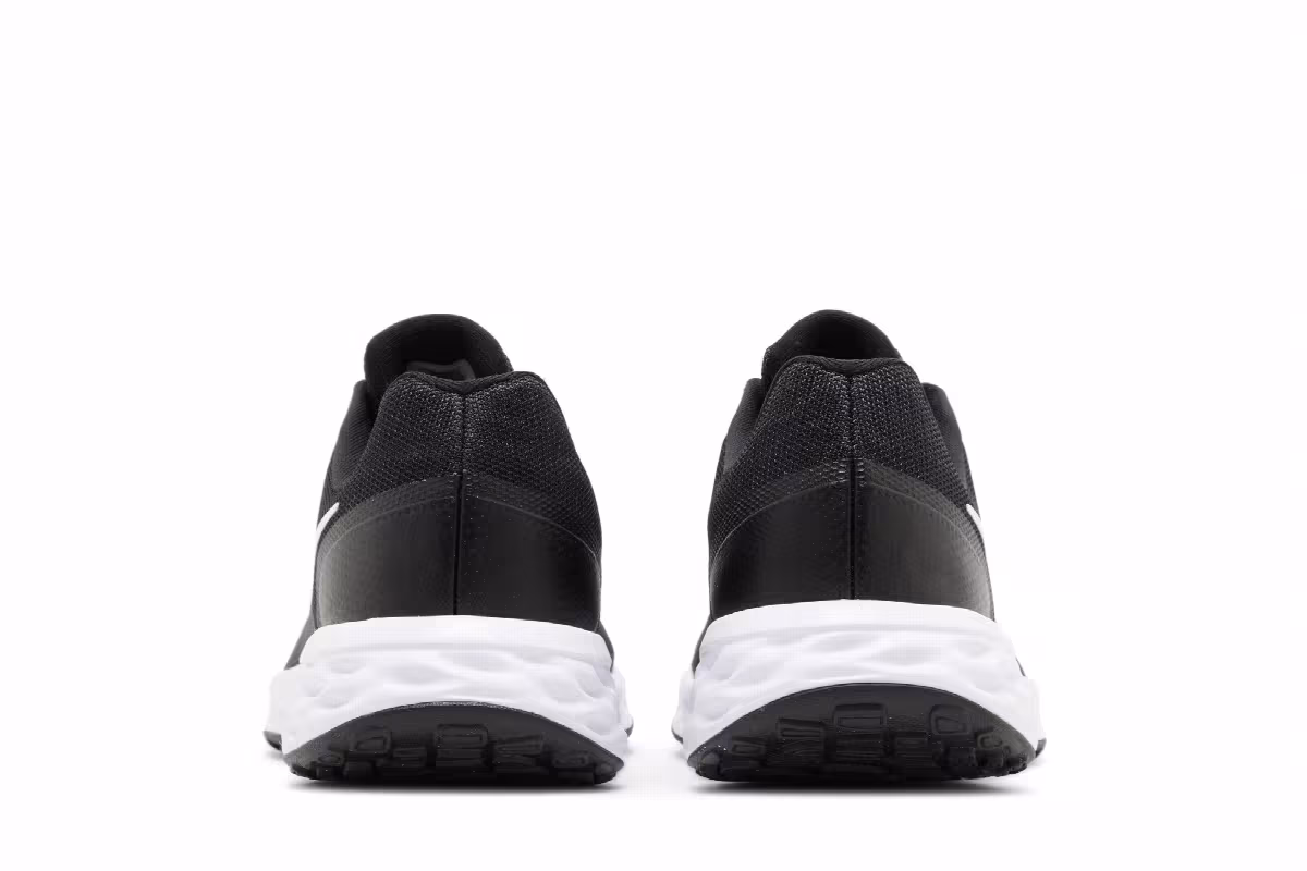Nike Revolution 6 Extra Wide Black White, view 7
