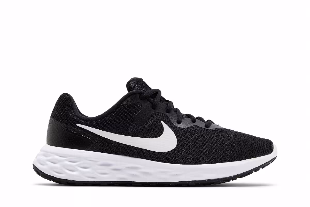 Nike Revolution 6 Next Nature Black White, view 2