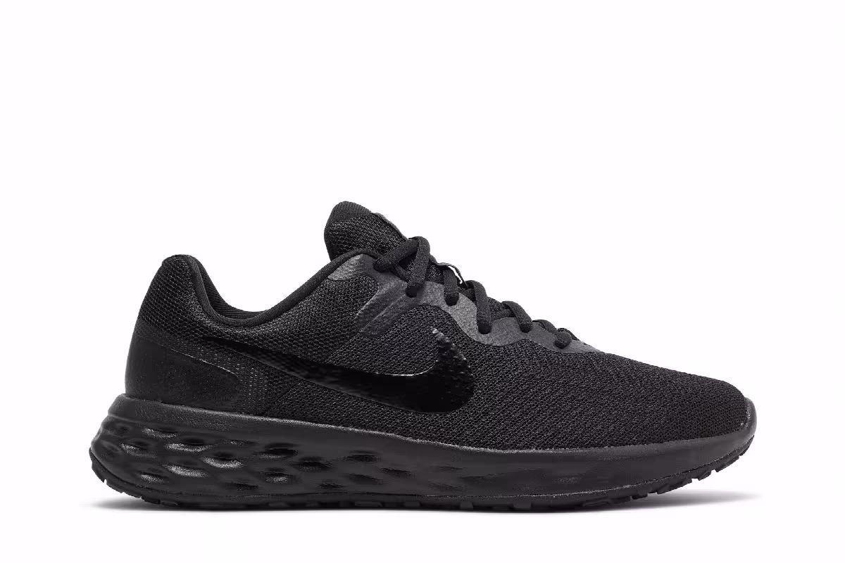 Nike Women's Revolution 6 Next Nature Triple Black, view 2