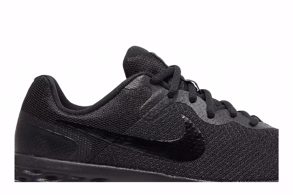 Nike Women's Revolution 6 Next Nature Triple Black, view 3