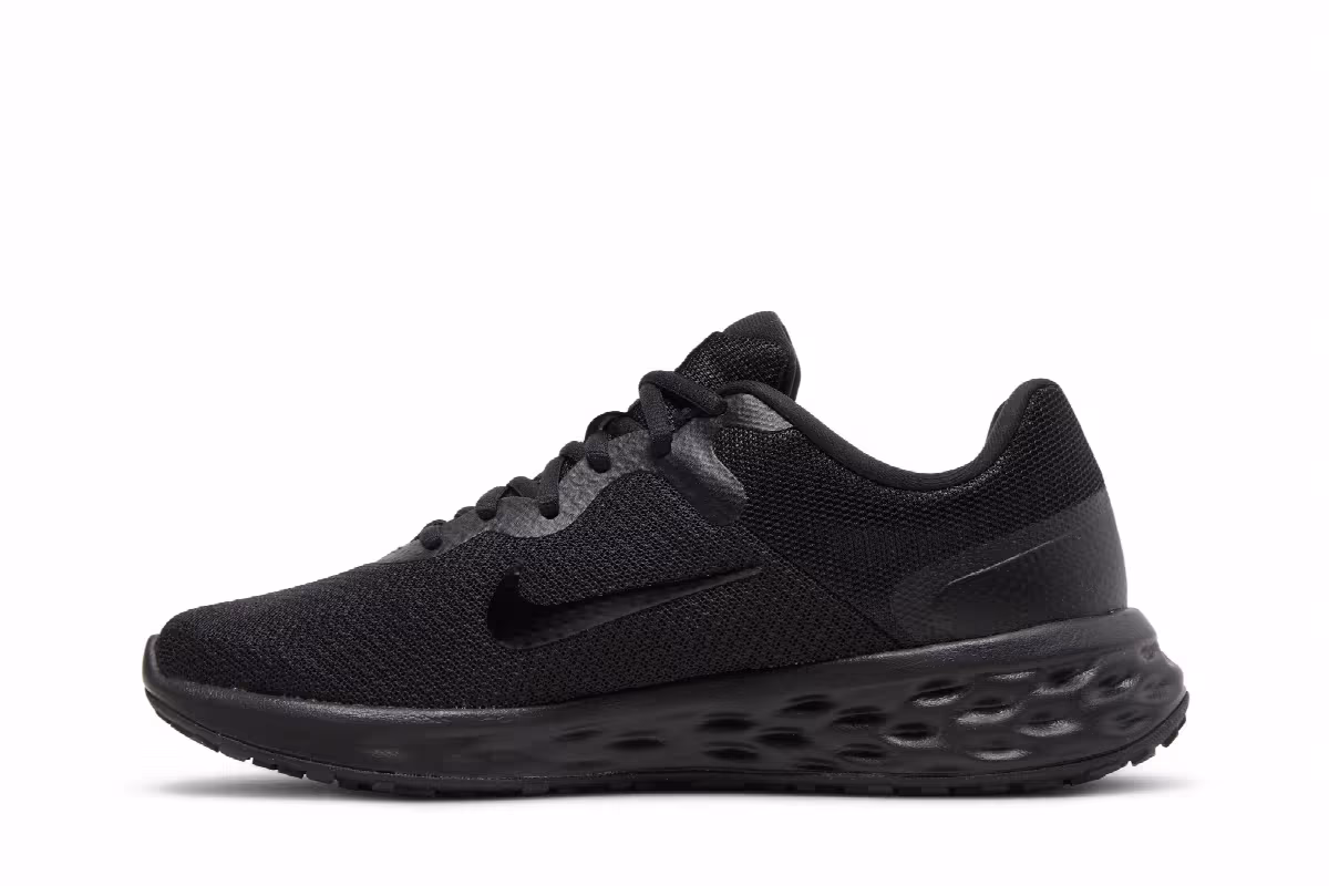 Nike Women's Revolution 6 Next Nature Triple Black, view 4