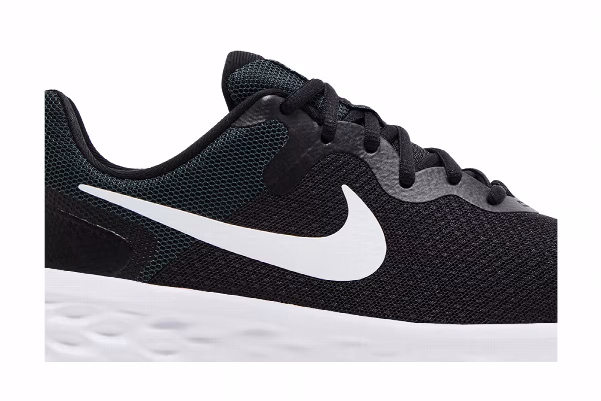 Nike Women's Revolution 6 Next Nature Wide Black White, view 3