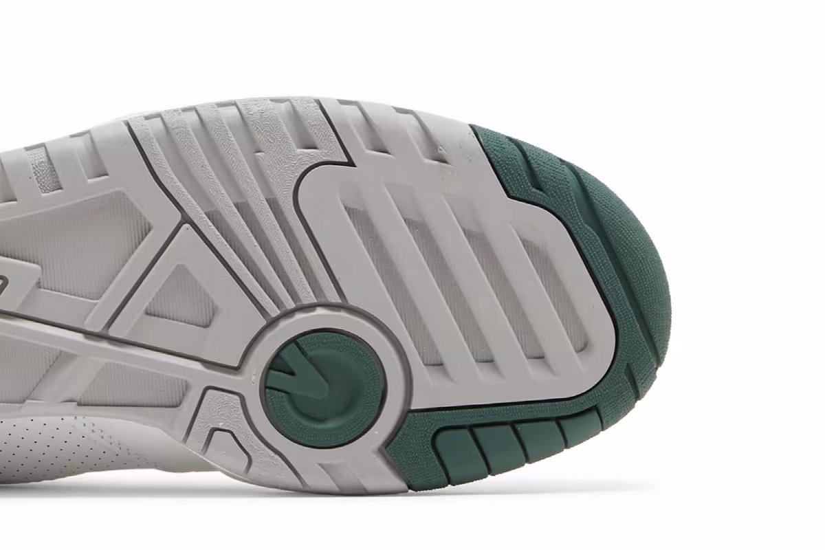 New Balance 550 Nightwatch Green, view 6