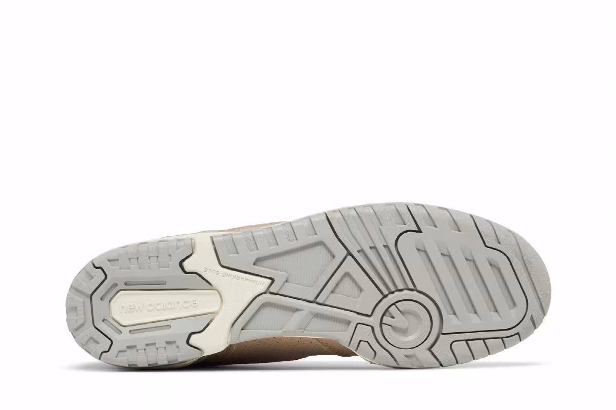 New Balance 550 Lunar New Year - Driftwood, view 5