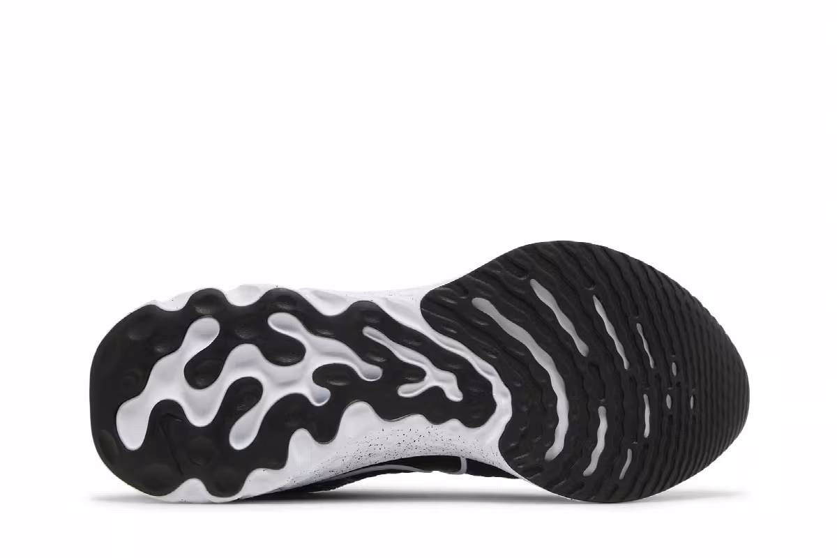 Nike React Infinity Run Flyknit 2 White Black, view 5