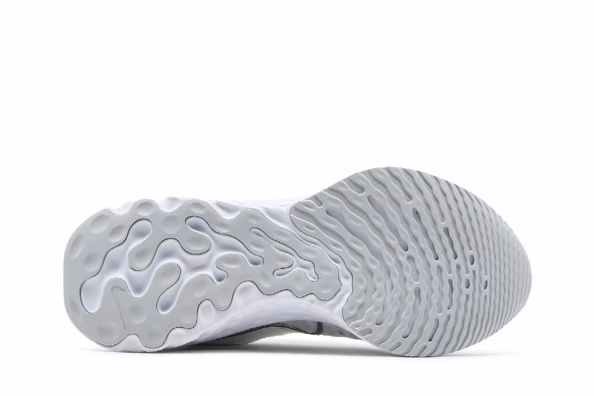 Nike Women's React Infinity Run Flyknit 2 White Metallic Silver, view 5