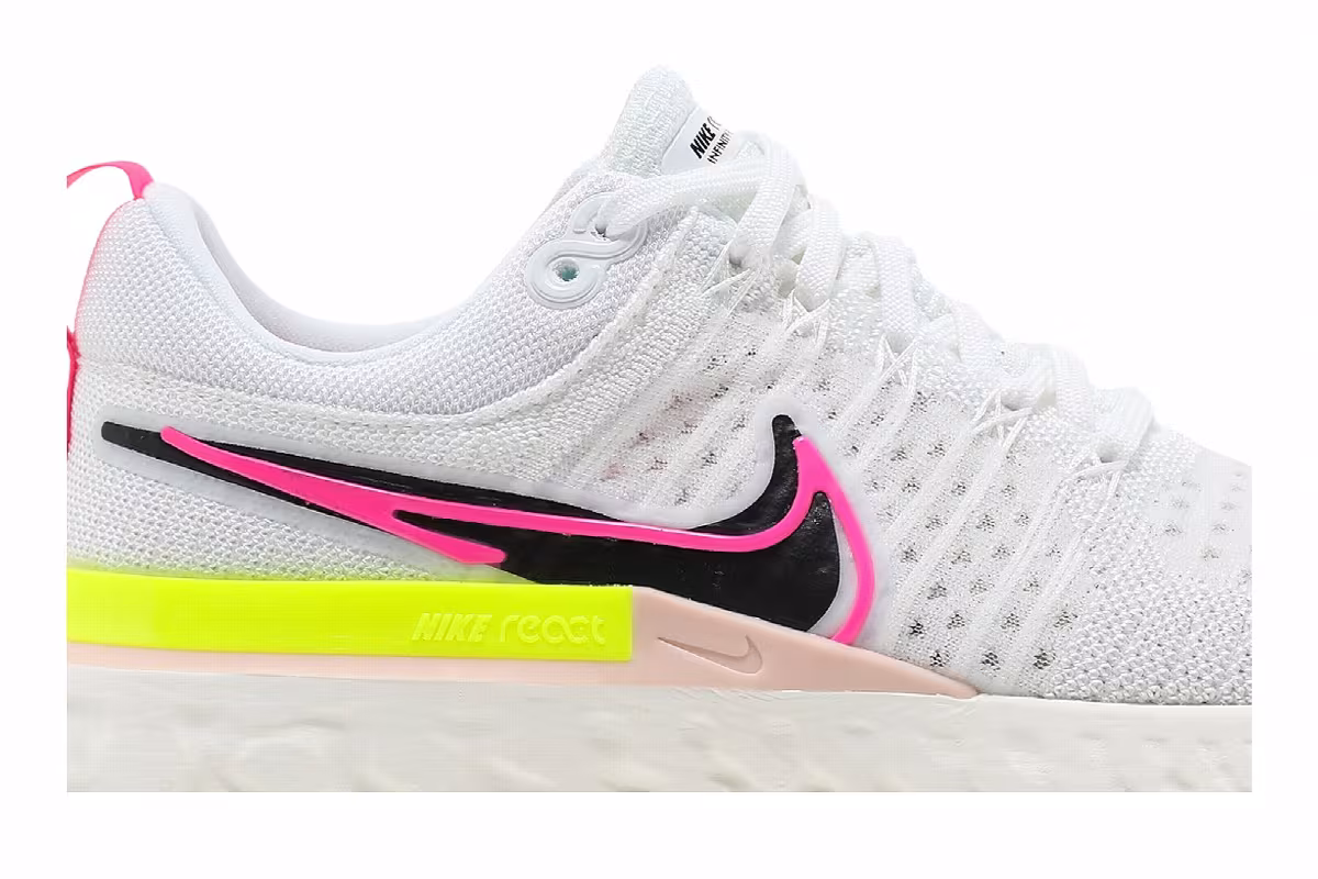 Nike Women's React Infinity Run Flyknit 2 Rawdacious, view 3