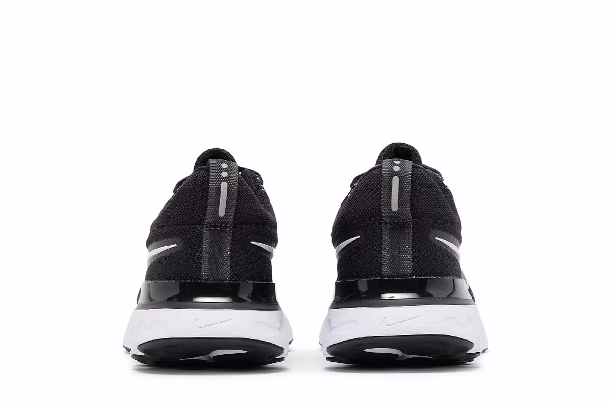 Nike Women's React Infinity Run Flyknit 2 Black, view 7