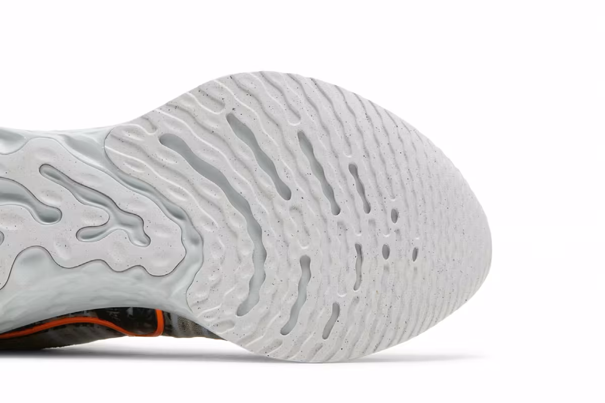 Nike React Infinity Run Flyknit 2 Made From Sport, view 6
