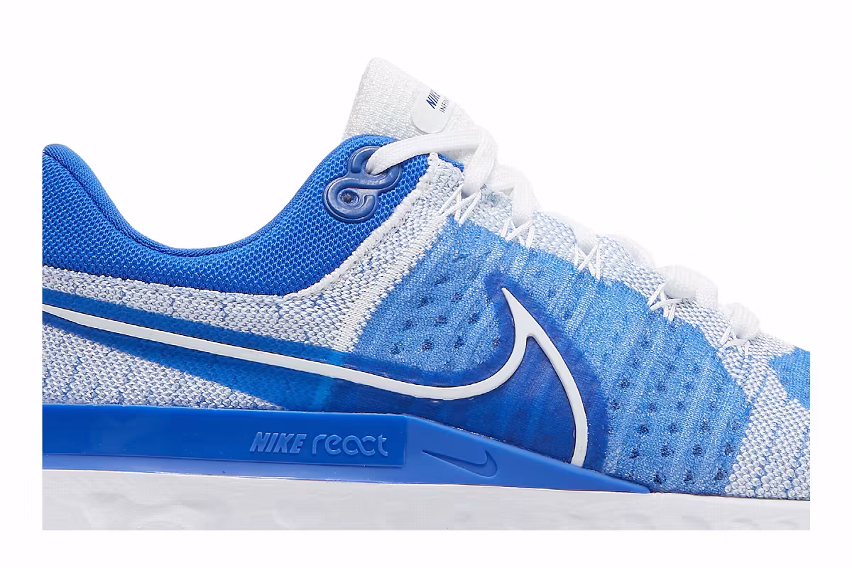 Nike React Infinity Run Flyknit 2 White Hyper Royal, view 3